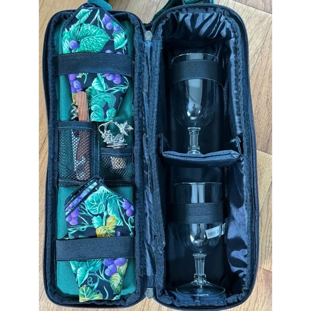 Picnic Time OPUS Deluxe Insulated Wine Tote Service for TWO 514-49 NEW Green